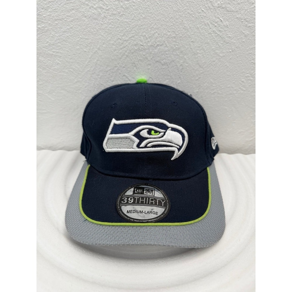 Seattle Seahawks New Era 39THIRTY Flex Fit Hat Cap M/L NFL Navy Gray NEW